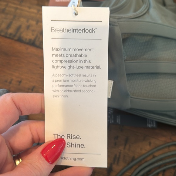 Yosemite Bra in Marsh (NWT) - Picture 4 of 6